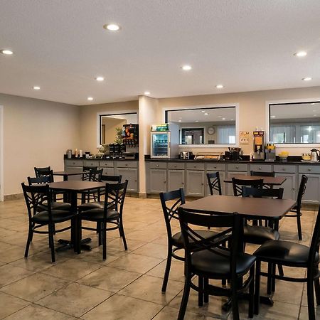 Quality Inn Grand Blanc - Flint South Dış mekan fotoğraf